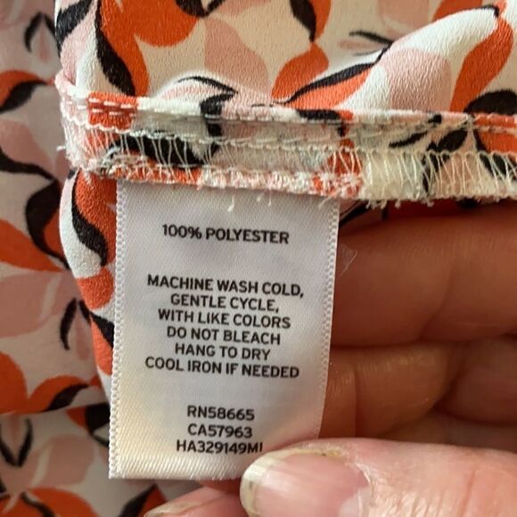 Halogen V-Neck Print Sleeveless Top Blouse size XS - Picture 7 of 7